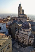 75 Dall'alto della  Torre Civica S.ta Maria Maggiore e Cappella Colleoni
